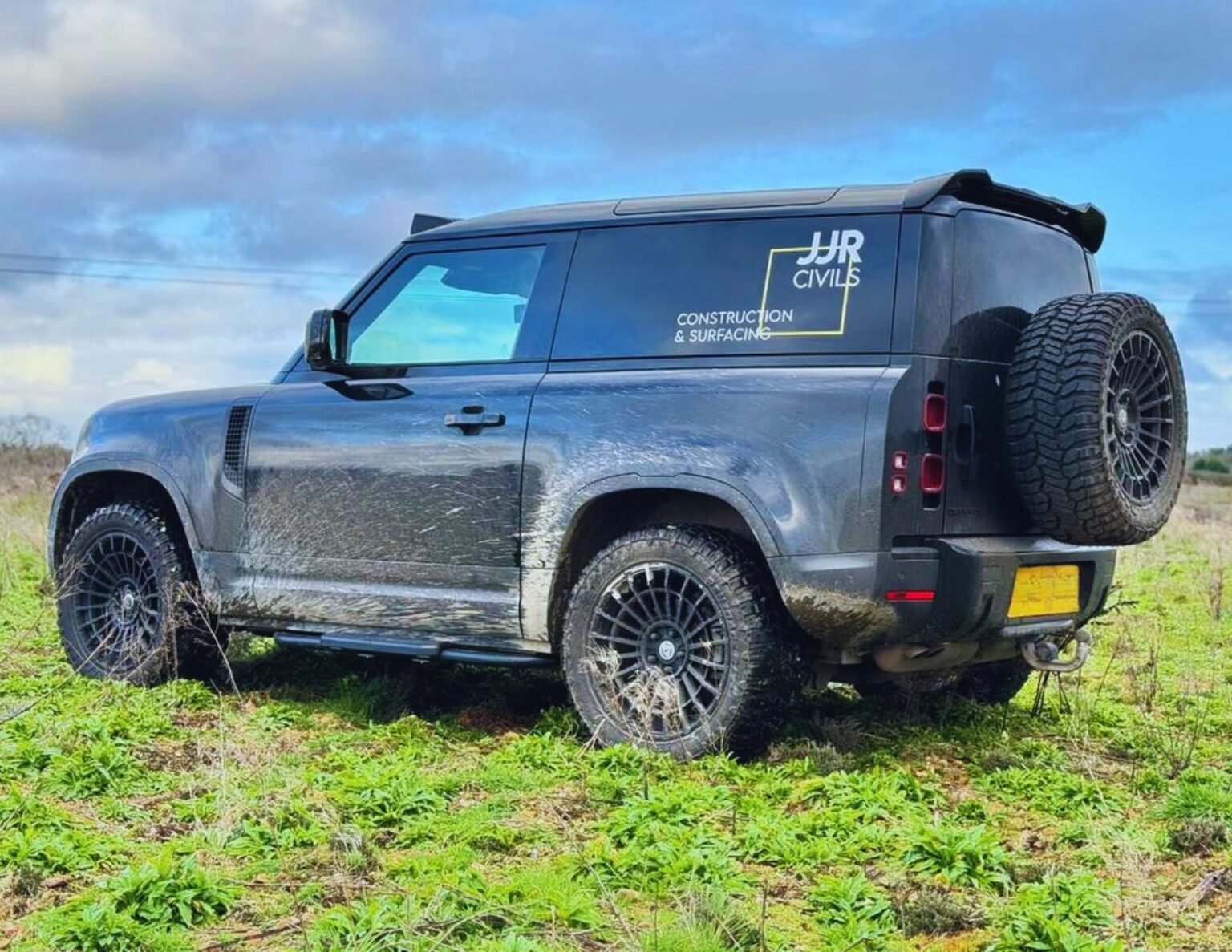Land Rover Defender Paint Design Land Rover Defender | Smash Paintwork
